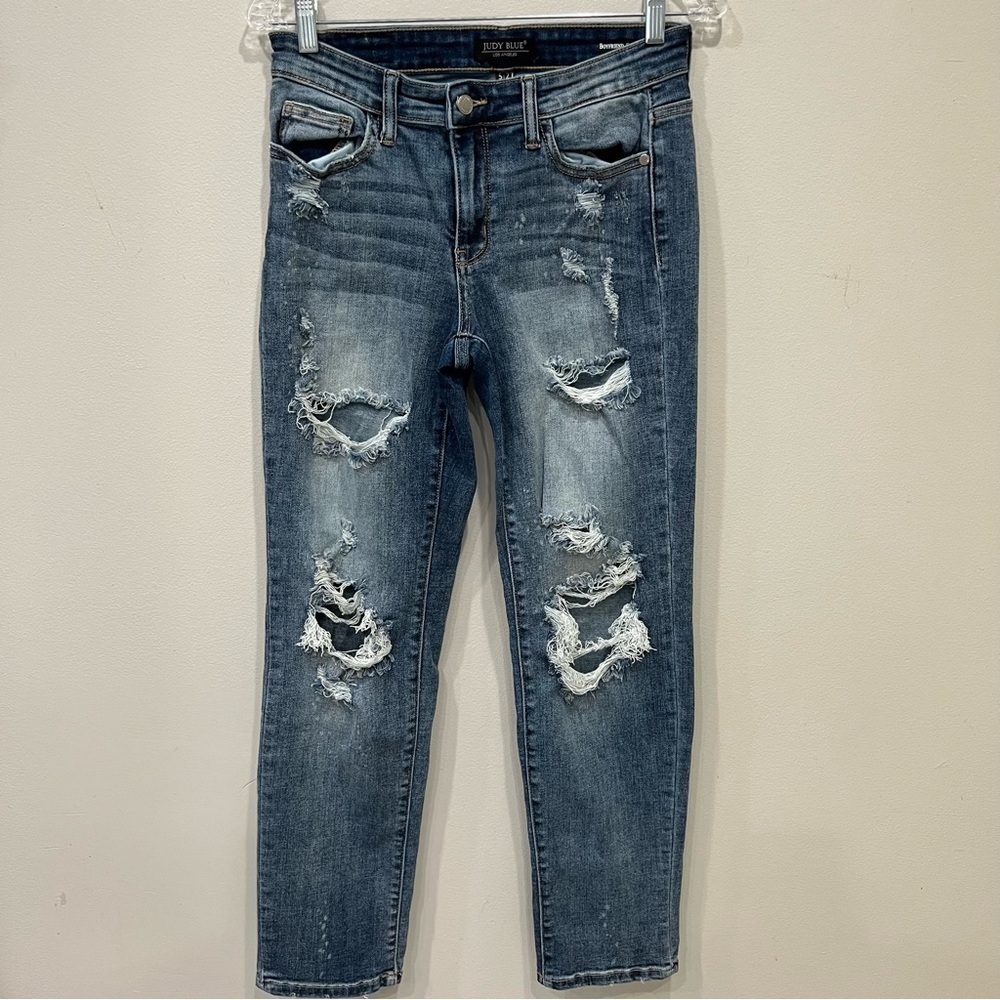 Judy Blue Distressed Boyfriend Fit Jeans Women’s Size 5/27